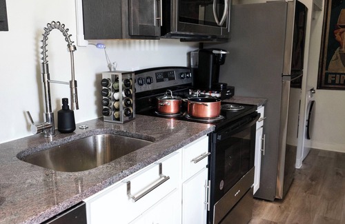 New Center Detroit Apartment | Stylish Urban Art Loft Downtown Detroit with WiFi and Free Parking