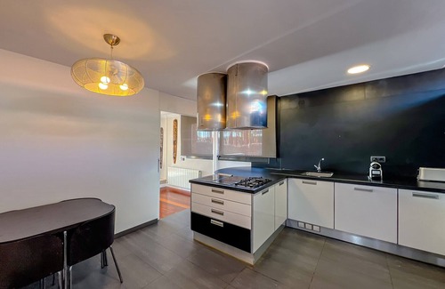 Caldes d'Estrac Villa | Stylish villa with saltwater pool