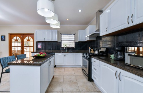 Boroncana Villa | Stylish Villa, Private Pool, Bbq, Privacy
