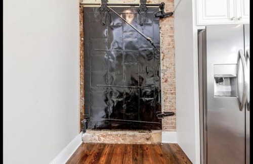 Crowley Apartment | Stymest suites on main