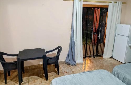 Ciudad Del Este House | Suíte Independente