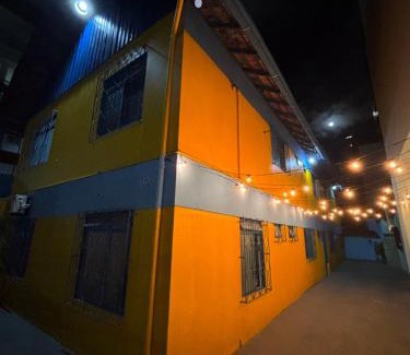 Centro House | Suítes Yellow House BC