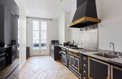 2nd Arrondissement Apartment | Sublime 3 Bedroom Flat Palais Royal Bourse