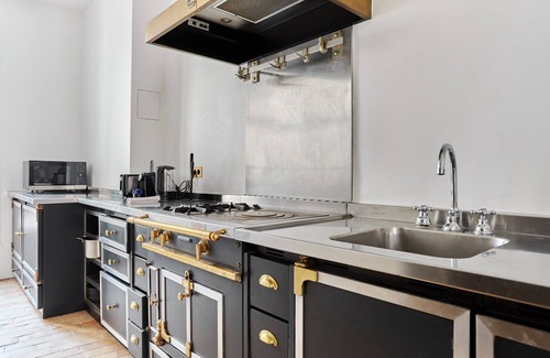 2nd Arrondissement Apartment | Sublime 3 Bedroom Flat Palais Royal Bourse