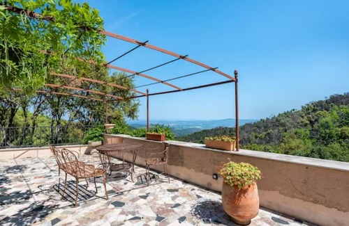 La Garde-Freinet House | Sublime Maison Design Golfe Saint Tropez