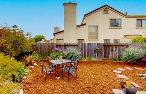 Marina House | Succulents & Seashells