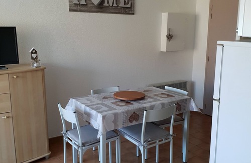 Valras-Plage Apartment | Sudio cabin for 4 people of 25 square meters renovated in early 2019.