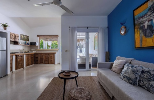 El Centro Villa | Sueños 7 – 2BR Villa with Pool, Starlink Walk to Beach & Shops – Las Terrenas