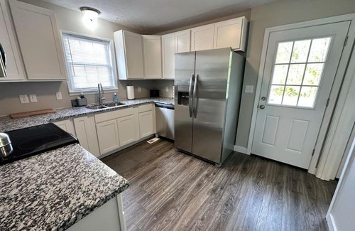 Milford House | Suite 2