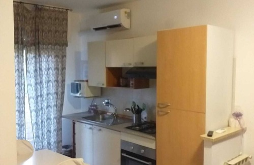 Isola Sacra Apartment | suite 3 km from Rome airport sleeps 2 nearby excavations of ostia antic