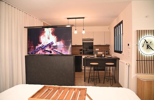 Presles Apartment | Suite and spa jacuzzi sauna proche Paris
