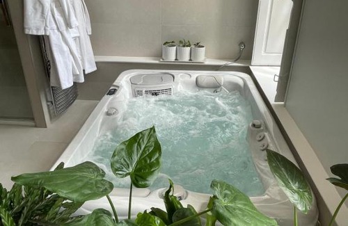 Autun House | Suite avec Spa Quartier Cathédrale