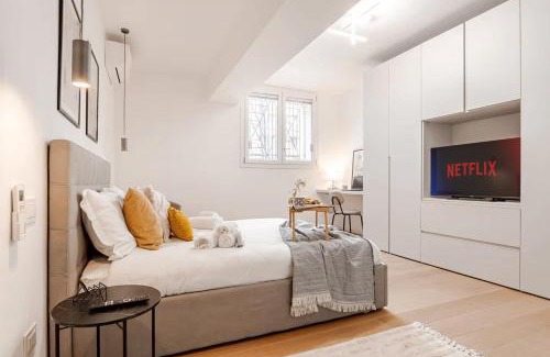 Fiera Apartment | Suite CityLife 6 Guests - XL Living and 2 Baths