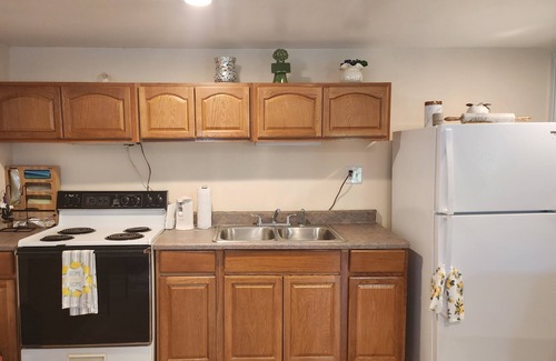 Troy House | Suite East Side