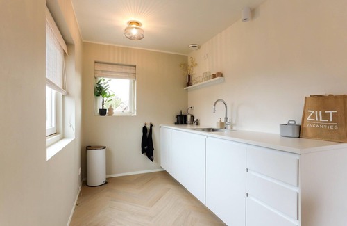 Municipality of Veere House | Suite in Vrouwenpolder near North Sea Beach