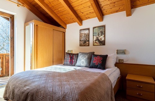 Carisolo Apartment | Suite Italy Pinzolo 6 - Apartment in the heart of the Dolomites