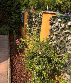 Offenbach am Main Apartment | Suite Lombardi - Terrasse, Babybett, Doppelbett, Waschmaschine, Ruhige Lage