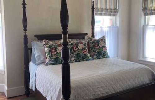 Selinsgrove Bed & Breakfast | Suite MaryAnne - Second Floor Guest Suite