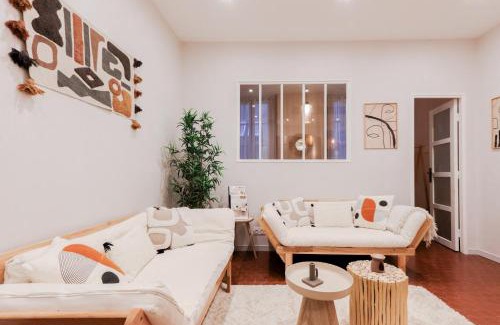 Old Town Apartment | Suite Nomade - Vieux Nice - 2 chambres - Wifi - AC - 5 min des plages - 30 min de Cannes et Monaco