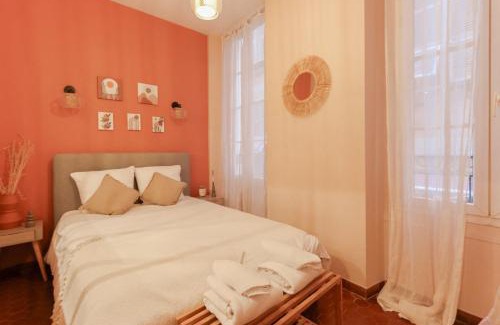 Old Town Apartment | Suite Nomade - Vieux Nice - 2 chambres - Wifi - AC - 5 min des plages - 30 min de Cannes et Monaco