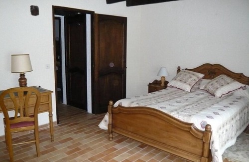 Vayrac Bed & Breakfast | Suite Pivoine et Capucine