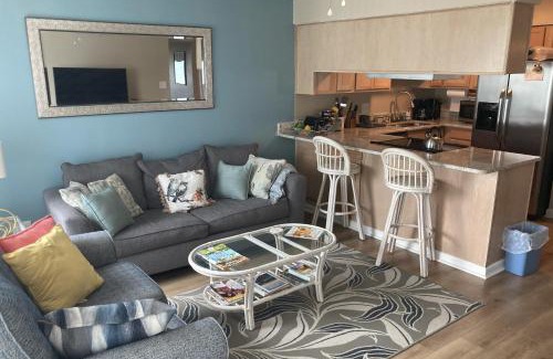 Emerald Isle Apartment | Suite Retreat