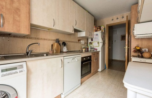 Alcala de Henares House | Suite room in Cuna de Cervantes apartment