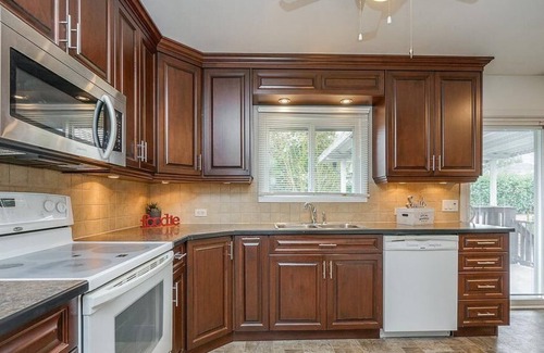 Newton House | Sullivan heights bungalow