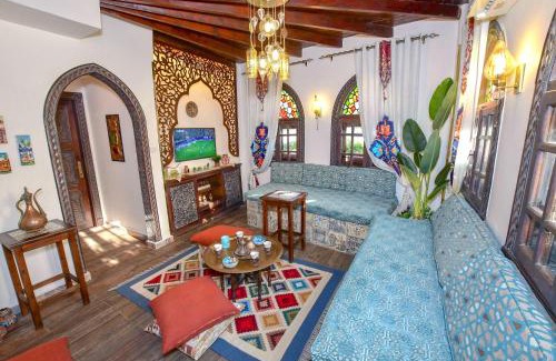 Abdin Apartment | Sultana Downtown Cairo Hot Tub Retreat