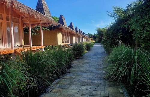 East Sumba House | SUMBA PARADISE ATLANTIS BUNGALLOW! The Place of Heaven in the Earth Paradise !