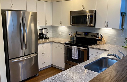 Petoskey Condo | Summer 2026 dates open Jan 1st