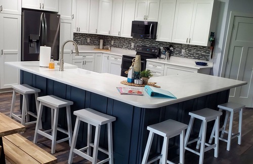 Arkdale Condo | Summer and Fall Getaway@ Northern Bay Resort!