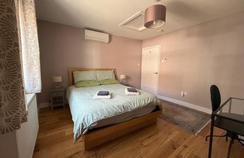 Canterbury House | Summer break with comfort of air conditioning