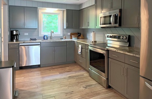 Tower Cabin | Summer discounts! Rustic Meets Modern, Cabin on Lake Vermillion! Sleeps up to 8