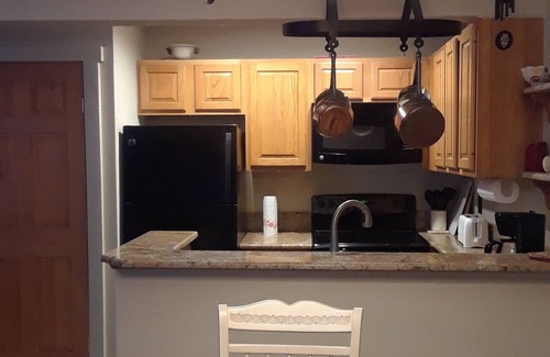 White Haven Ski Chalet | Summer fun, pool w/amenities in Lake Harmony at Jack Frost Mtn with Pond View
