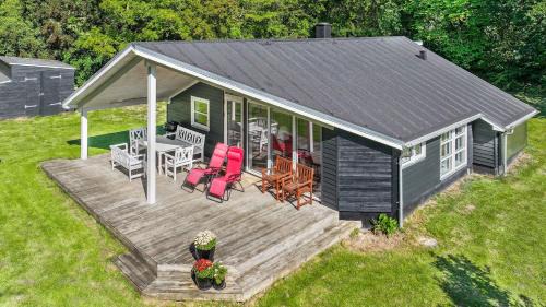 Haarby House | Summer House In Beautiful Nature In Brunshuse