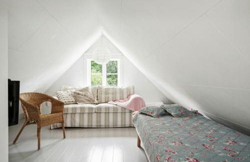 Simlangsdalen House | Summer Living In Nature And Lakeside In Halland