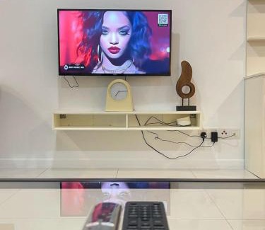 Kuala Lumpur City Centre Apartment | Summer Suites Studio With Balcony Nearby KL City Centre