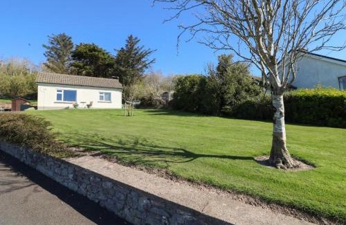 Youghal Apartment | Summerfield Lodge Garden Cottage