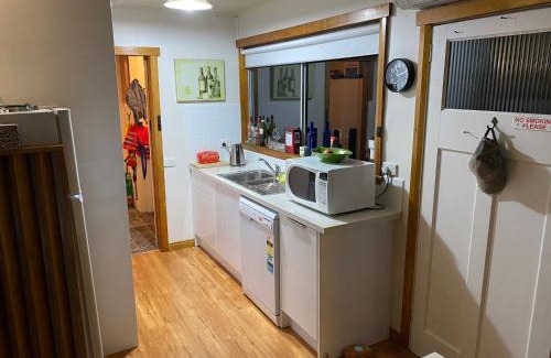 Southport House | Summertime Cottage