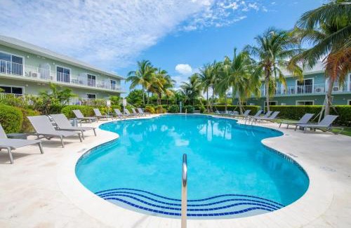 West Bay House | Summertime Suites #54