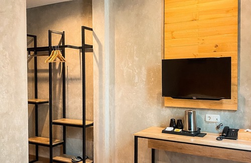 Majalengka Hotel | Summerville Hotel & Coffee Shop