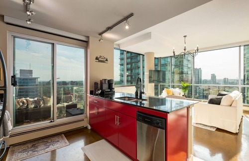 Beltline Condo | Summit Magnificent Mountain & City Views Beltline