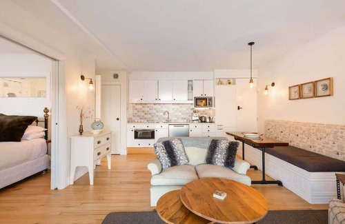 Fernhill House | Summit Serenity Three Bedroom