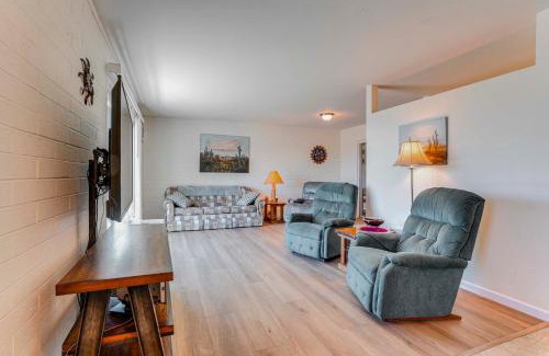 Sun City House | Sun City Home on Golf Course Patio and Grill!