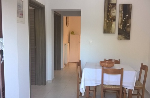 Rafina-Pikermi House | Sun-n-Waves :The house is located in 'kokkino limanaki' - RAFINA-ATTICA