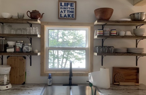 Rideau Lakes Cottage | Sun on the Brow Cottages - Blue Skies Cottage