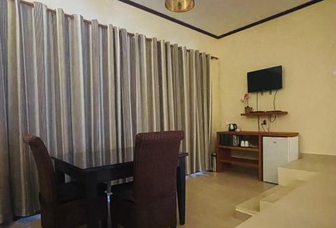 Beau Vallon House | Sun Properties and Resort Hotel