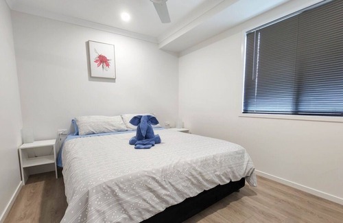 Diddillibah Villa | Sun Shine Coast Retreat Your own private golf course