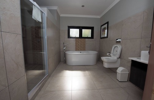 Nkopola Hotel | Sunbird Nkopola Lodge